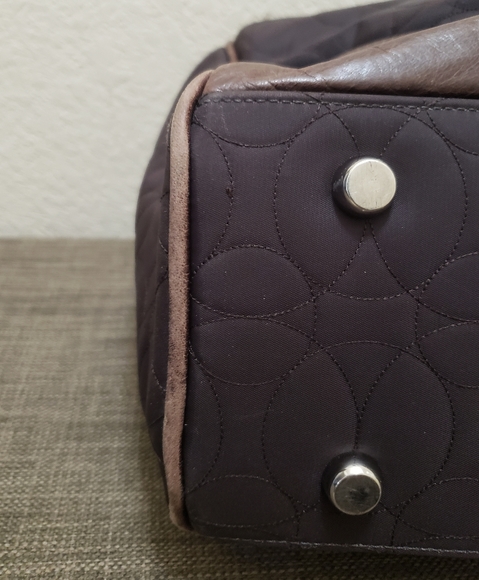 Chelsey Henry Shoulder Bag - Picture 3 of 5